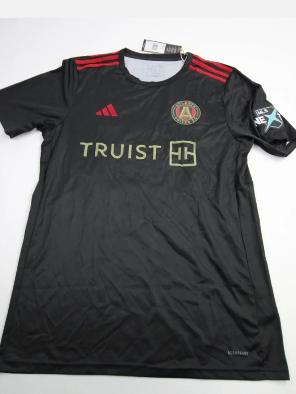 Mens NWT Adidas Atlanta United FC. Soccer Jersey